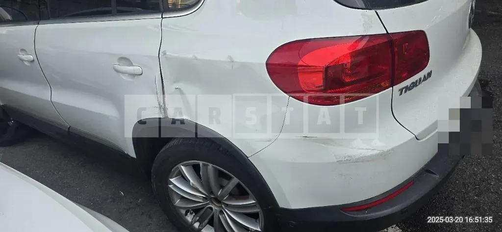 Photo 2 of 18: 2015 Volkswagen Tiguan 2.0 TDI BMT — Korean insurance auction