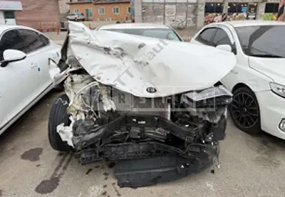 Photo 1 of 20: 2021 Kia K5 — Korean insurance auction