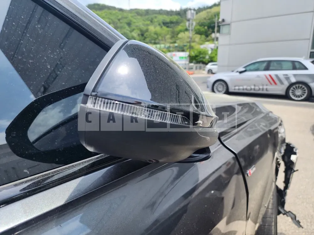 Photo 2 of 48: 2022 Audi Q8 55 TFSI quattro — Korean insurance auction