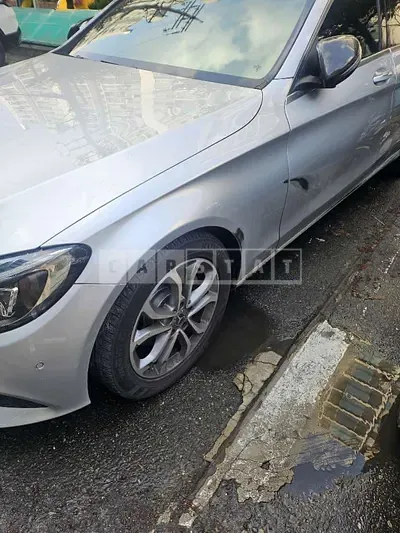 Photo 1 of 5: 2018 Mercedes-Benz C 220d — Korean insurance auction