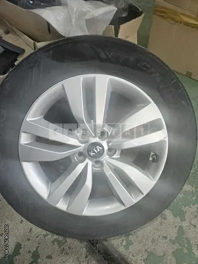 Photo 1 of 1: 2016 Kia (parts) Sorento Wheels — Korean insurance auction