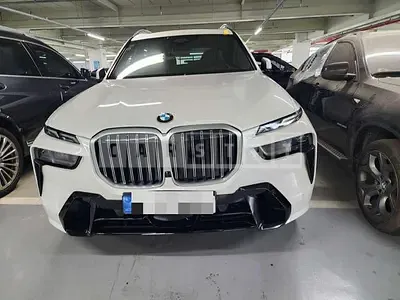 Photo 1 of 33: 2023 BMW X7 xDrive40i — Korean insurance auction