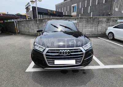 Photo 1 of 42: 2020 Audi Q5 45 TFSI quattro — Korean insurance auction