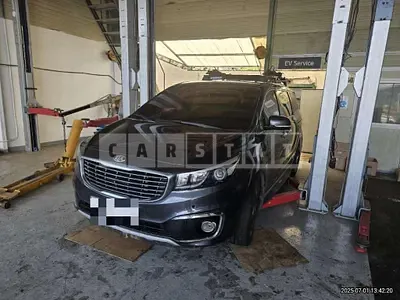 Photo 1 of 15: 2016 Kia Carnival Limousine — Korean insurance auction