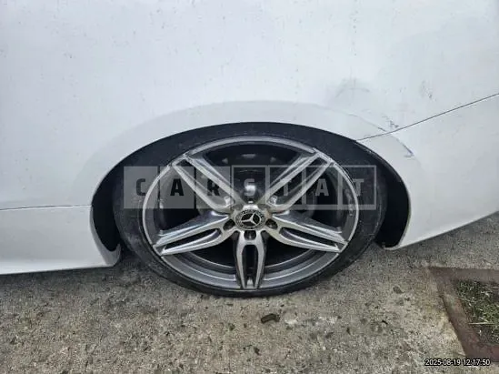Photo 2 of 12: 2017 Mercedes-Benz E220d Coupe — Korean insurance auction