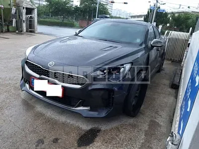 Photo 1 of 46: 2018 Kia Stinger, VIN KNAE751CBJS001879 — Korean insurance auction