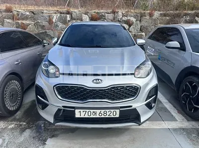 Photo 1 of 17: 2022 Kia Sportage, VIN KNAPL812HNK955807 — Korean insurance auction