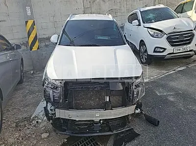 Photo 1 of 21: 2023 Hyundai Santa Fe — Korean insurance auction