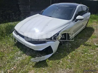 Photo 1 of 9: 2021 Kia K5 LPG — Korean insurance auction