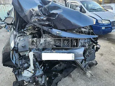 Photo 1 of 10: 2019 Kia K5, VIN KNAGT411BLA357311 — Korean insurance auction