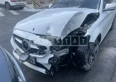 2020 Mercedes-Benz C300e 4MATIC