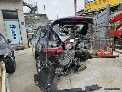 Photo 1 of 17: 2020 Hyundai Santa Fe, VIN KMHS281ABLU296695 — Korean insurance auction