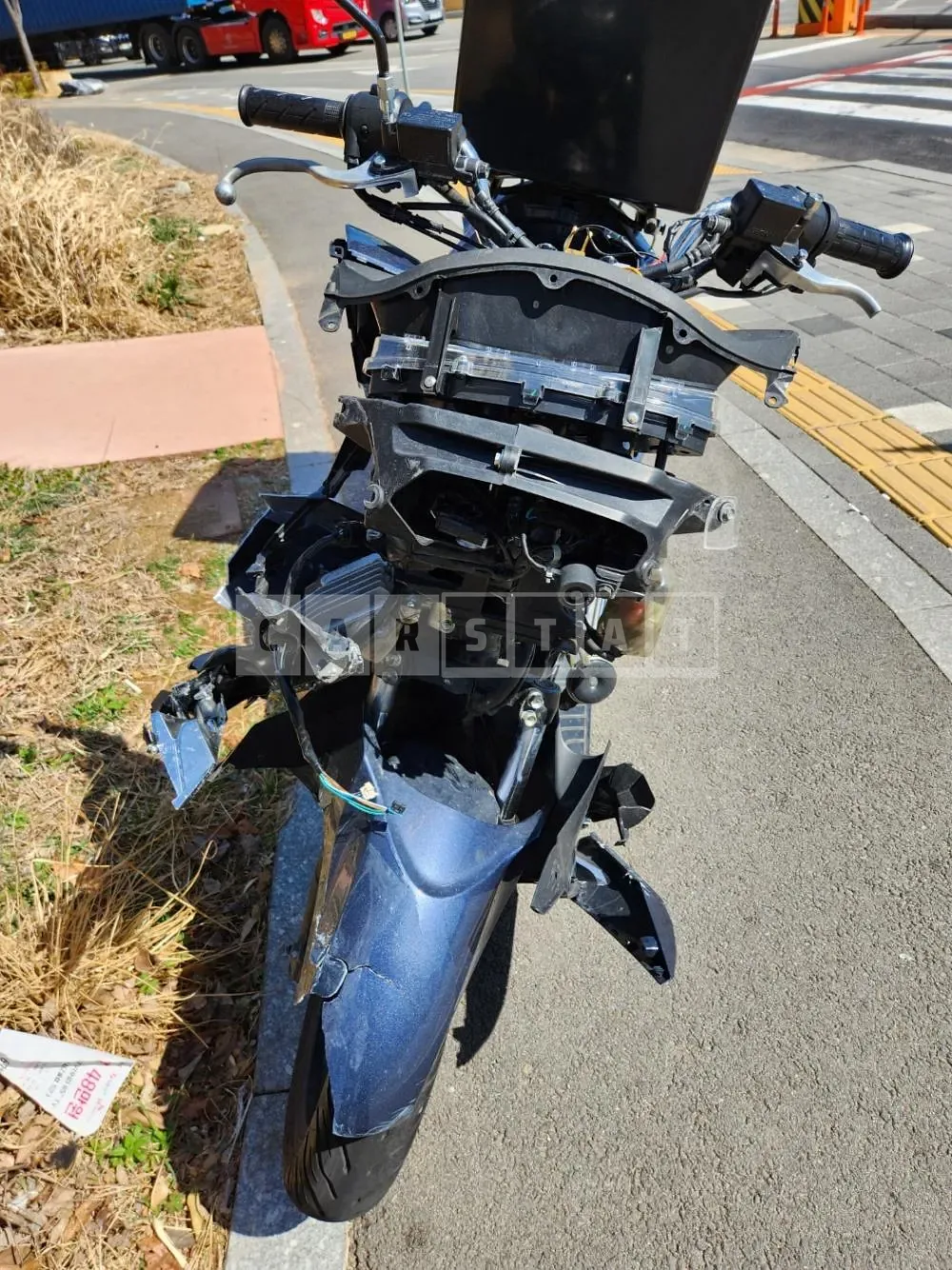Photo 3 of 3: 2021 Honda Motorcycles PCX125 — Korean insurance auction