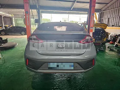 Photo 1 of 10: 2016 Hyundai Ionic Electric — Korean insurance auction