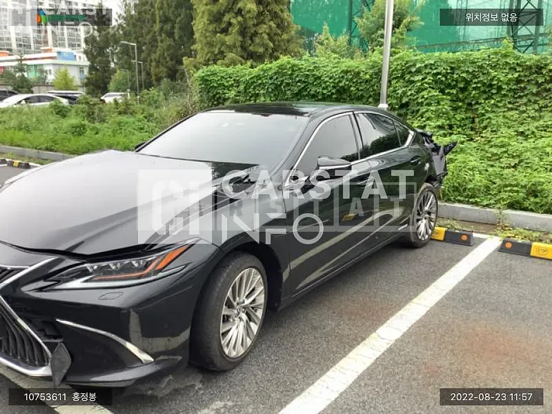 Photo 2 of 19: 2020 Lexus Es 300h, VIN JTHB21B10L2097092 — Korean insurance auction