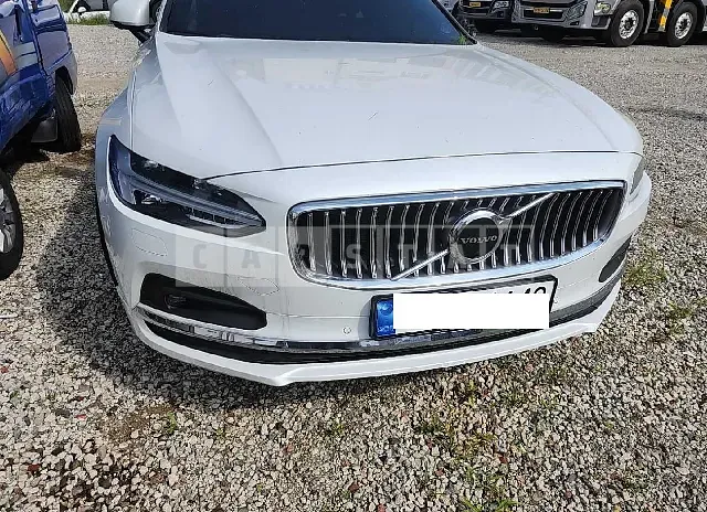 Photo 2 of 46: 2021 Volvo S90 B5, VIN LVYPTL12DMP232522 — Korean insurance auction