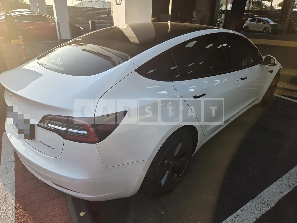 Photo 2 of 14: 2022 Tesla Model 3 Long Range — Korean insurance auction