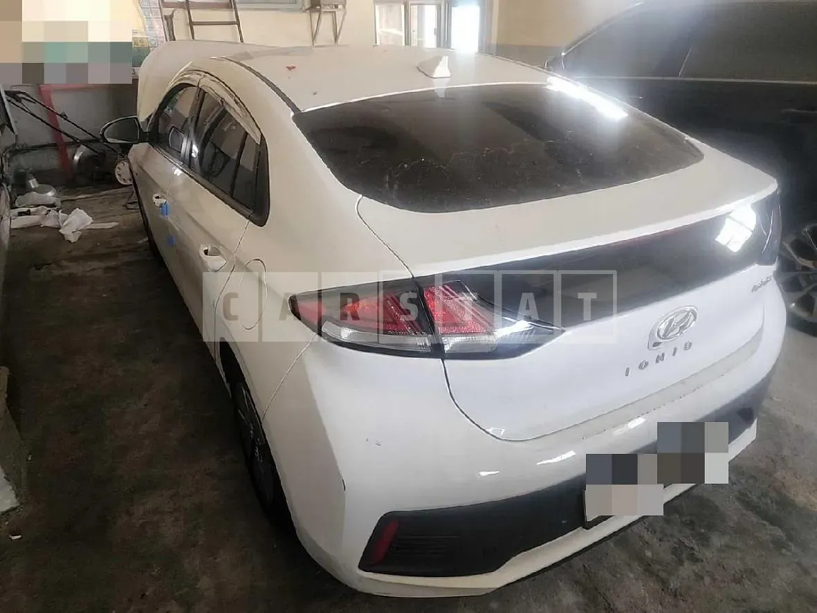 Photo 2 of 7: 2019 Hyundai IONIQ Hybrid, VIN KMHC751CGLU147199 — Korean insurance auction