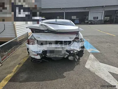 Photo 1 of 8: 2022 Kia K5 Hybrid — Korean insurance auction