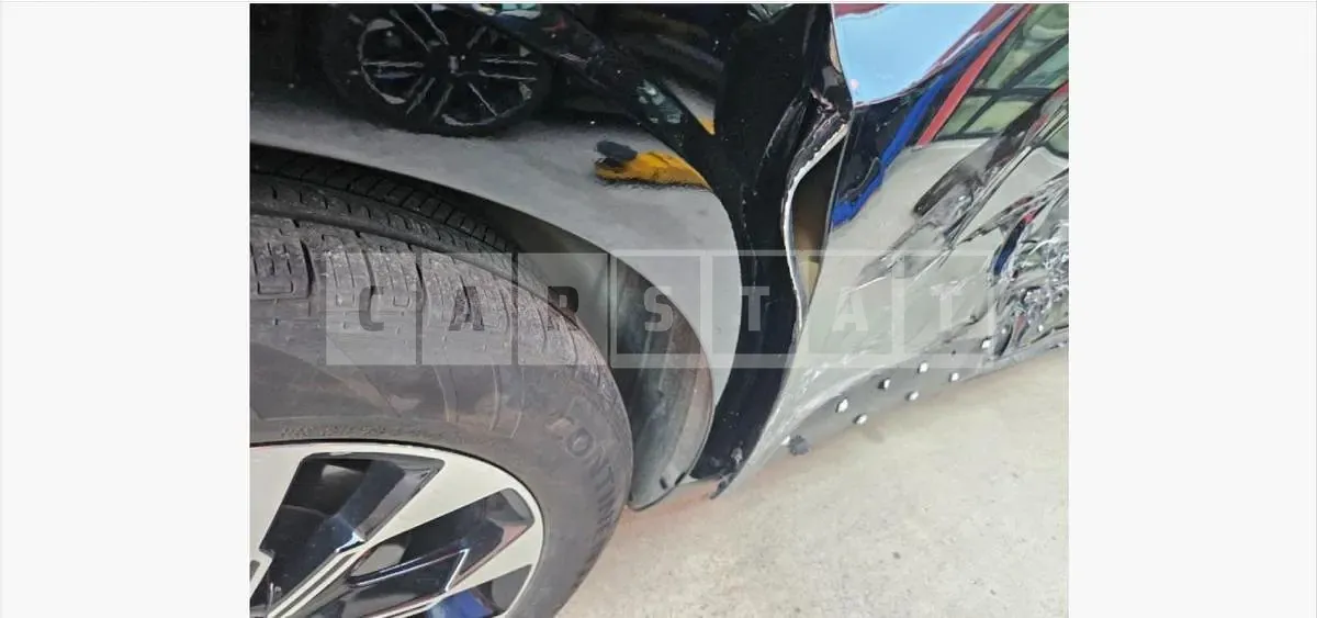 Photo 2 of 28: 2023 Kia Carnivals — Korean insurance auction