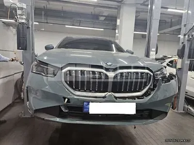 Photo 1 of 28: 2024 BMW 530i xDrive — Korean insurance auction
