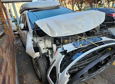 Photo 1 of 9: 2019 Kia Carnival, VIN KNAME81ABKS488032 — Korean insurance auction