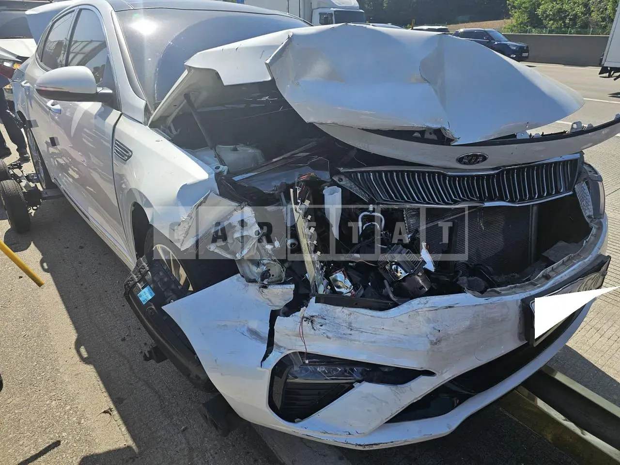 Photo 2 of 9: 2019 Kia K5 /The New K5 2.0, VIN KNAGT411BKA326405 — Korean insurance auction