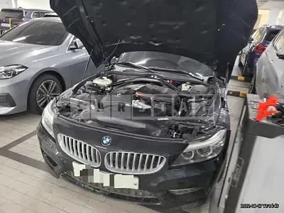 Photo 1 of 11: 2015 BMW Salm Z4 sDrive35IS — Korean insurance auction