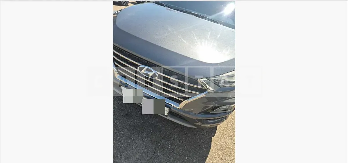 Photo 2 of 19: 2019 Hyundai Tucson TL — Korean insurance auction