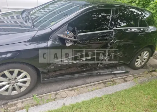 Photo 2 of 9: 2016 Mercedes-Benz A200 — Korean insurance auction