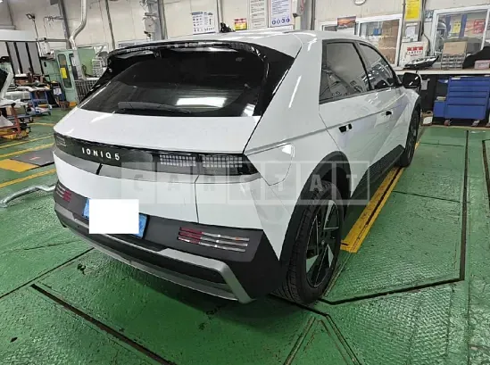 Photo 2 of 10: 2026 Hyundai IONIQ 5 — Korean insurance auction