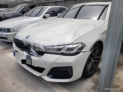 Photo 1 of 24: 2021 BMW 520i — Korean insurance auction