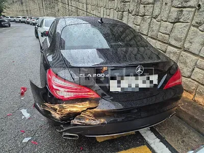 Photo 1 of 36: 2016 Mercedes-Benz CLA200 d — Korean insurance auction