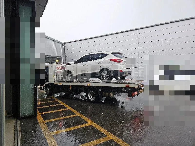 Photo 2 of 12: 2015 Hyundai Tucson ix (4WD) — Korean insurance auction
