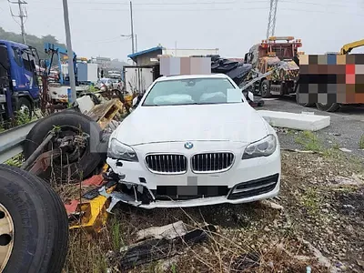 Photo 1 of 23: 2014 BMW 528i — Korean insurance auction