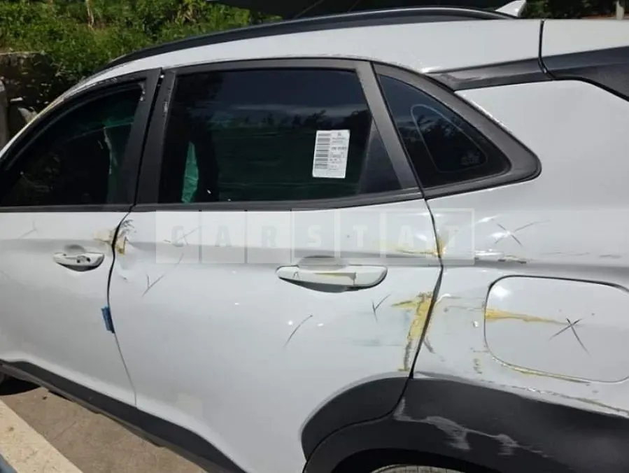 Photo 2 of 36: 2020 Hyundai Kona 1.6 — Korean insurance auction