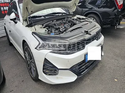 Photo 1 of 7: 2020 Kia K5 — Korean insurance auction
