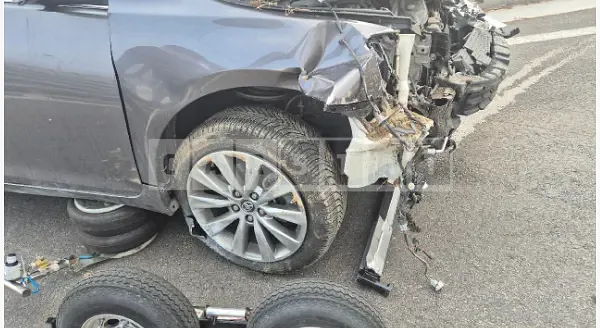 Photo 2 of 8: 2016 Toyota Camry — Korean insurance auction