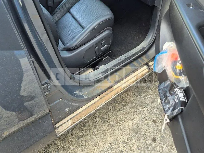 Photo 2 of 17: 2023 Hyundai Kona — Korean insurance auction