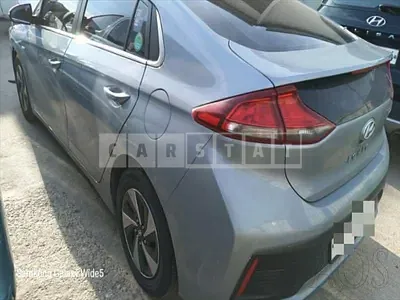 Photo 1 of 17: 2016 Hyundai IONIQ Hybrid, VIN KMHC851CGHU007220 — Korean insurance auction