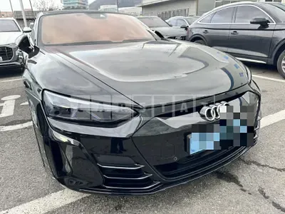 2022 Audi e-tron GT quattro
