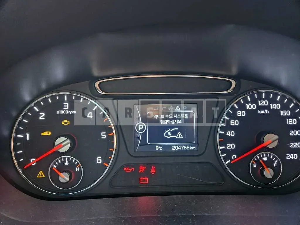 Photo 2 of 12: 2016 Kia Sorento, VIN KNAPH81ABGA127536 — Korean insurance auction