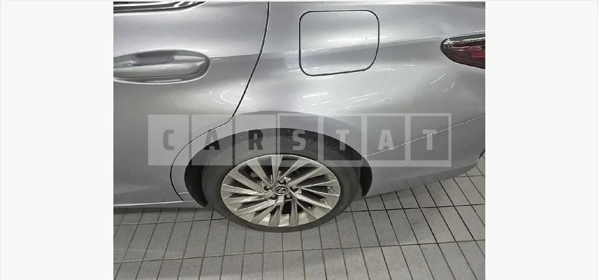 Photo 2 of 17: 2022 Lexus ES300h — Korean insurance auction