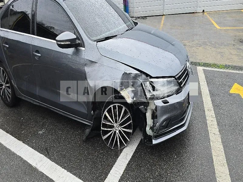 Photo 2 of 11: 2016 Volkswagen Jetta 2.0 TDI BMT — Korean insurance auction