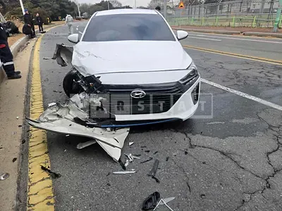 2017 IONIQ IONIQ HYBRID