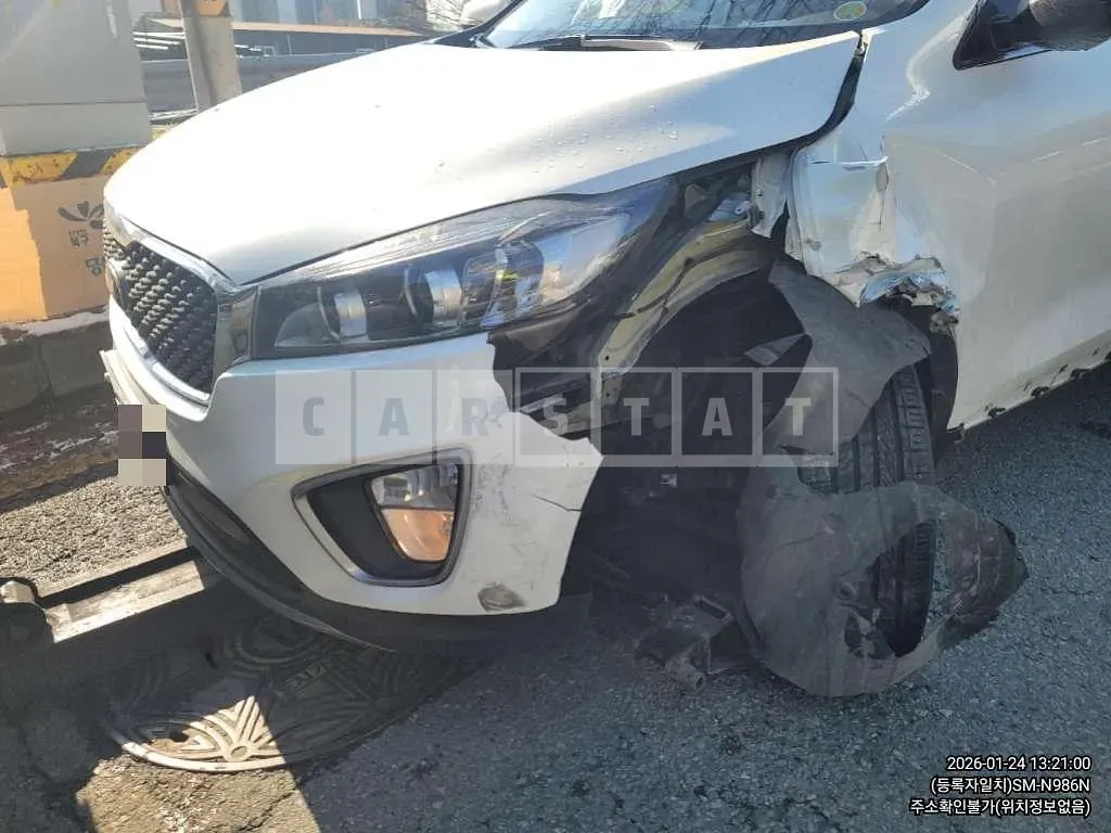Photo 2 of 11: 2015 Kia Sorento — Korean insurance auction