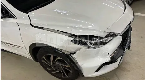 Photo 2 of 35: 2019 Infiniti Q30 — Korean insurance auction