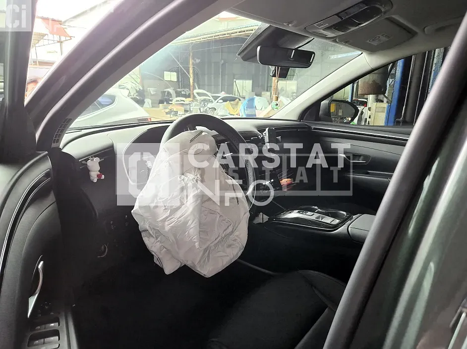 Photo 2 of 5: 2021 Hyundai Tucson, VIN KMHJC811BMU020476 — Korean insurance auction