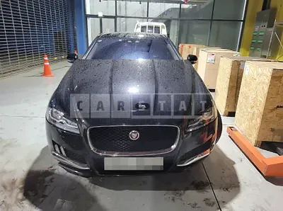 Photo 1 of 22: 2018 Jaguar XF 20d, VIN SAJBB4BN1JCY67833 — Korean insurance auction