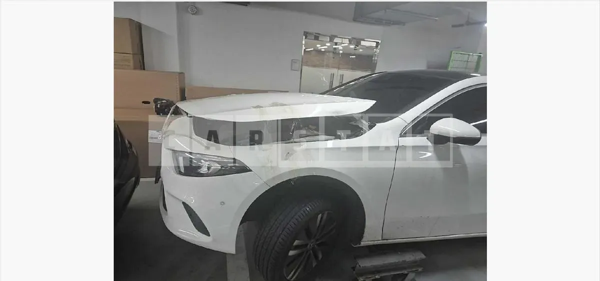 Photo 2 of 28: 2022 Mercedes-Benz A220 Sedan — Korean insurance auction